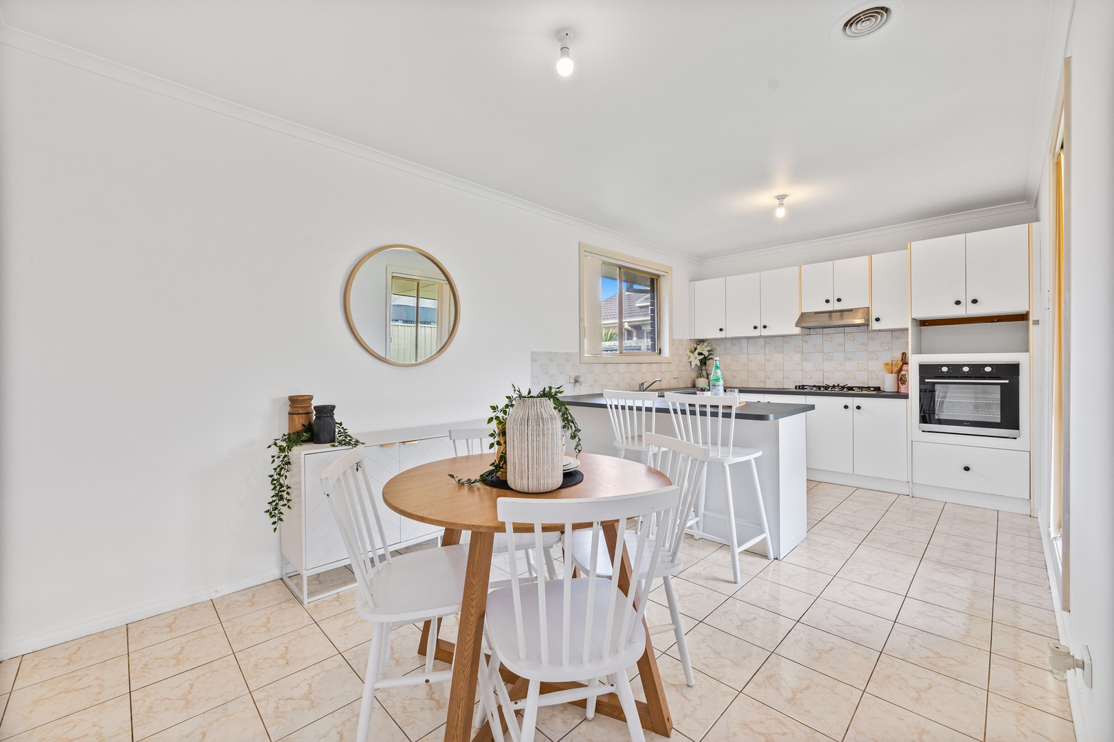 1/157 Copernicus Way, Keilor Downs, VIC 3038, Keilor Downs - Thumbnail 4