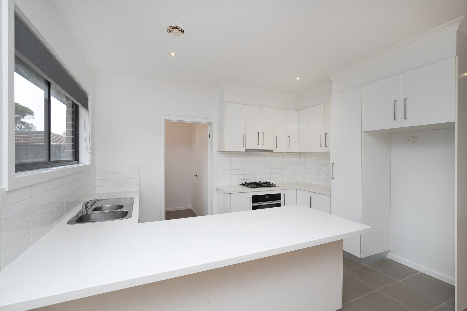 1/16-18 James Street, St Albans, VIC 3021 - Thumbnail 1 - 06/10/2022