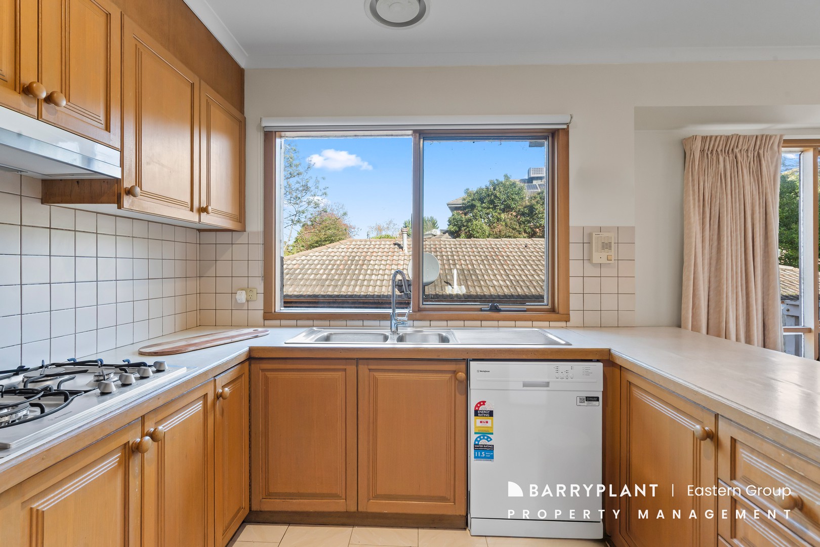 1/16 Catherine Avenue, Doncaster East, VIC 3109 - Thumbnail 2 - 25/05/2026
