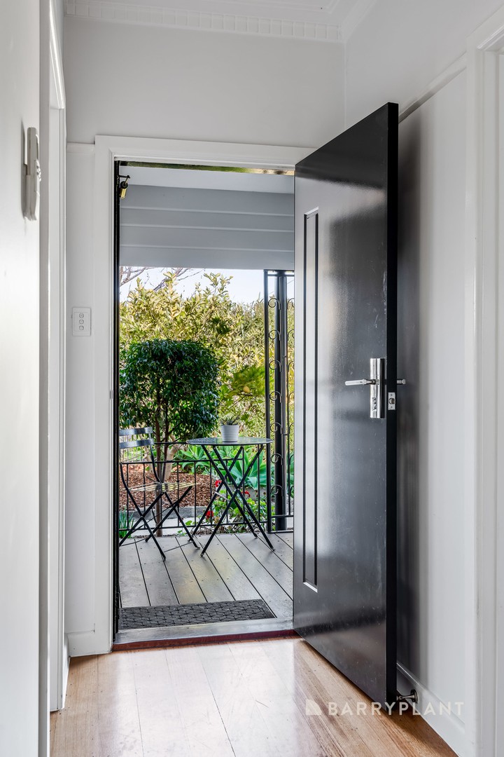 1/16 Crookston Road, Reservoir, VIC 3073, Reservoir - Thumbnail 2