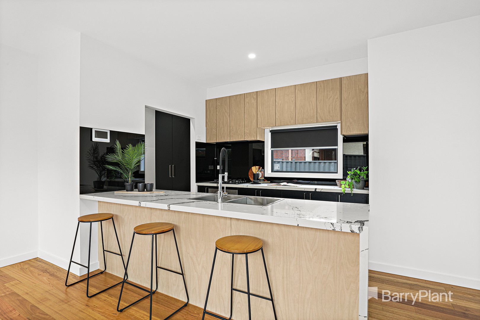 1/16 Isla AvenueGlenroy, VIC 3046, Glenroy - Thumbnail 5