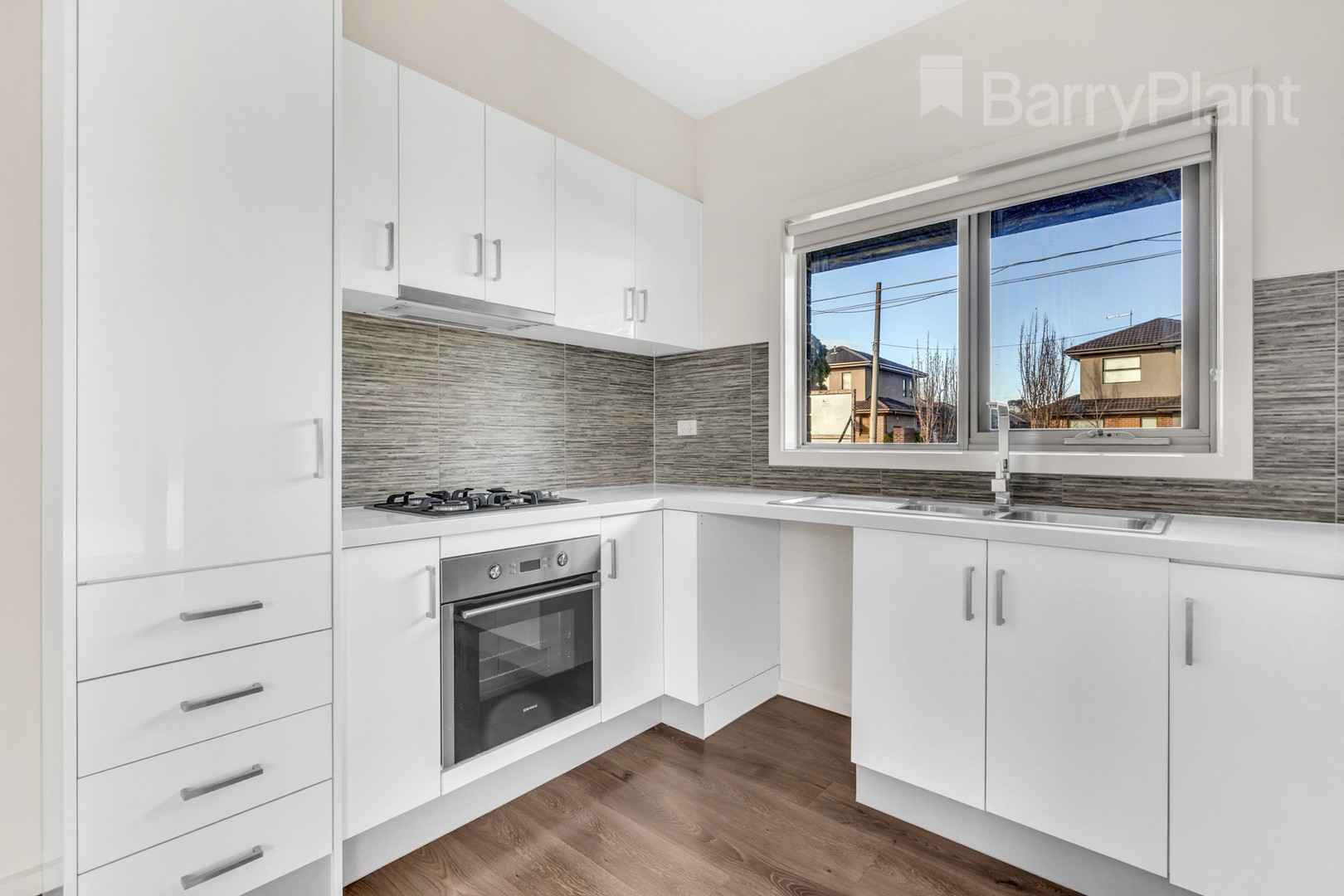 1/16 Jinghi Road, Reservoir, VIC 3073, Reservoir - Thumbnail 2