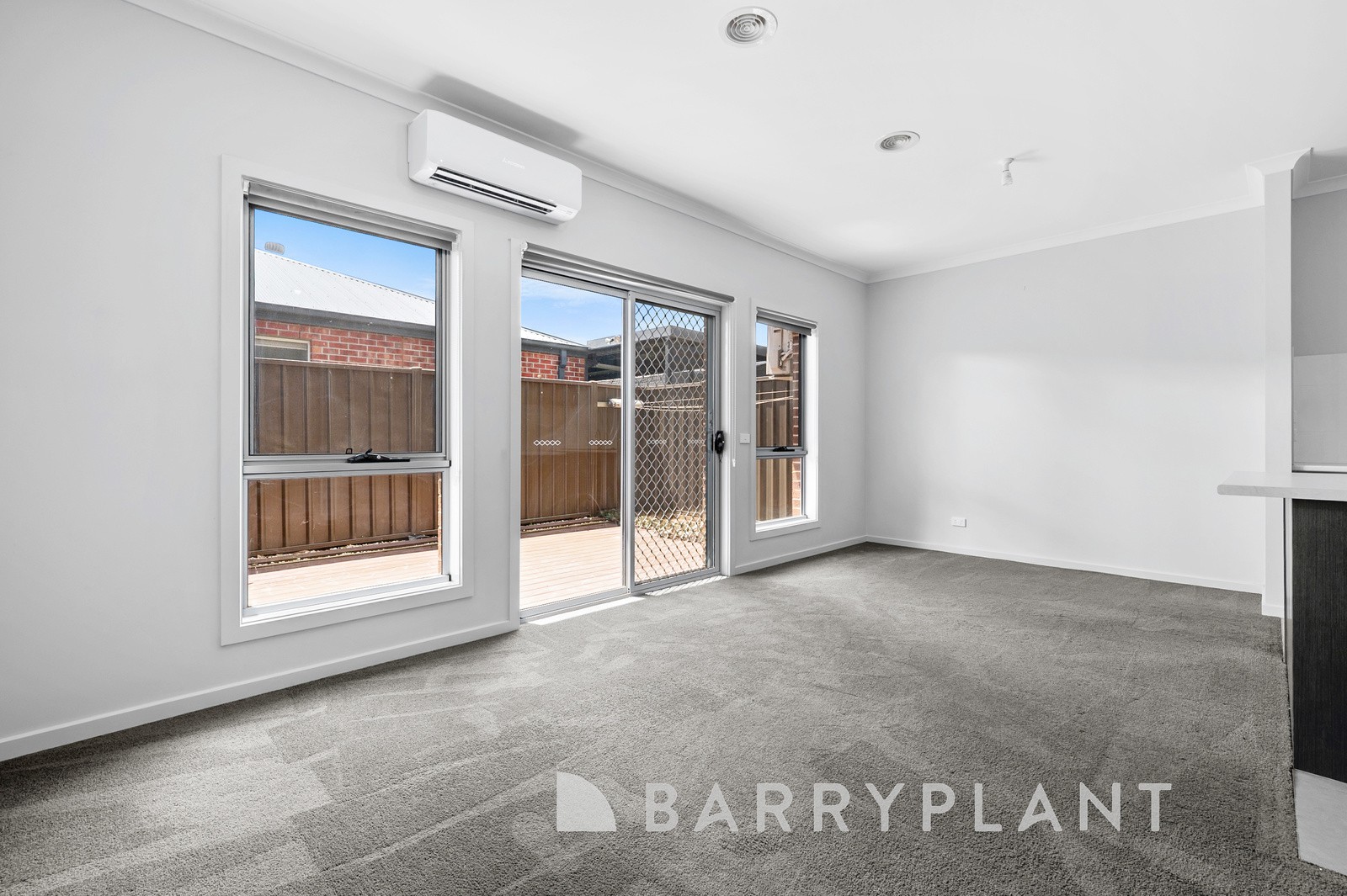 1/16 Marble Drive, Cobblebank, VIC 3338 - Thumbnail 2 - 12/11/2025