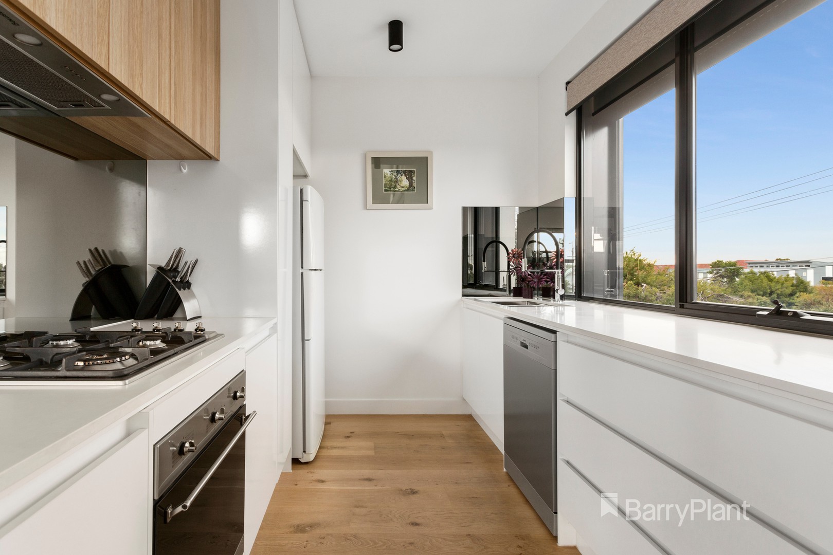 1/16 Swallow Street, Preston, VIC 3072, Preston - Thumbnail 3