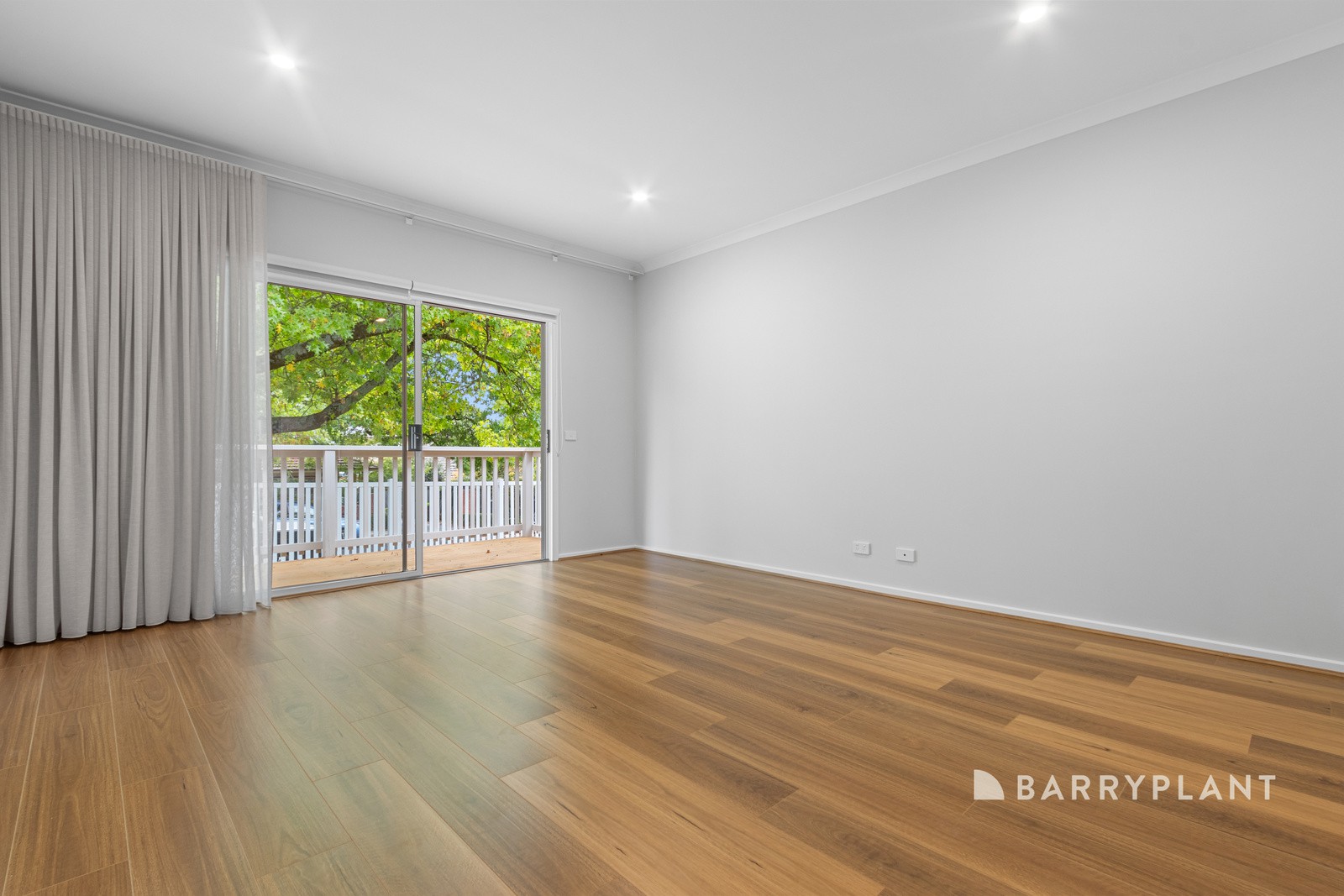 1/16 Vernal Avenue, Mitcham, VIC 3132 - Thumbnail 1 - 14/03/2025