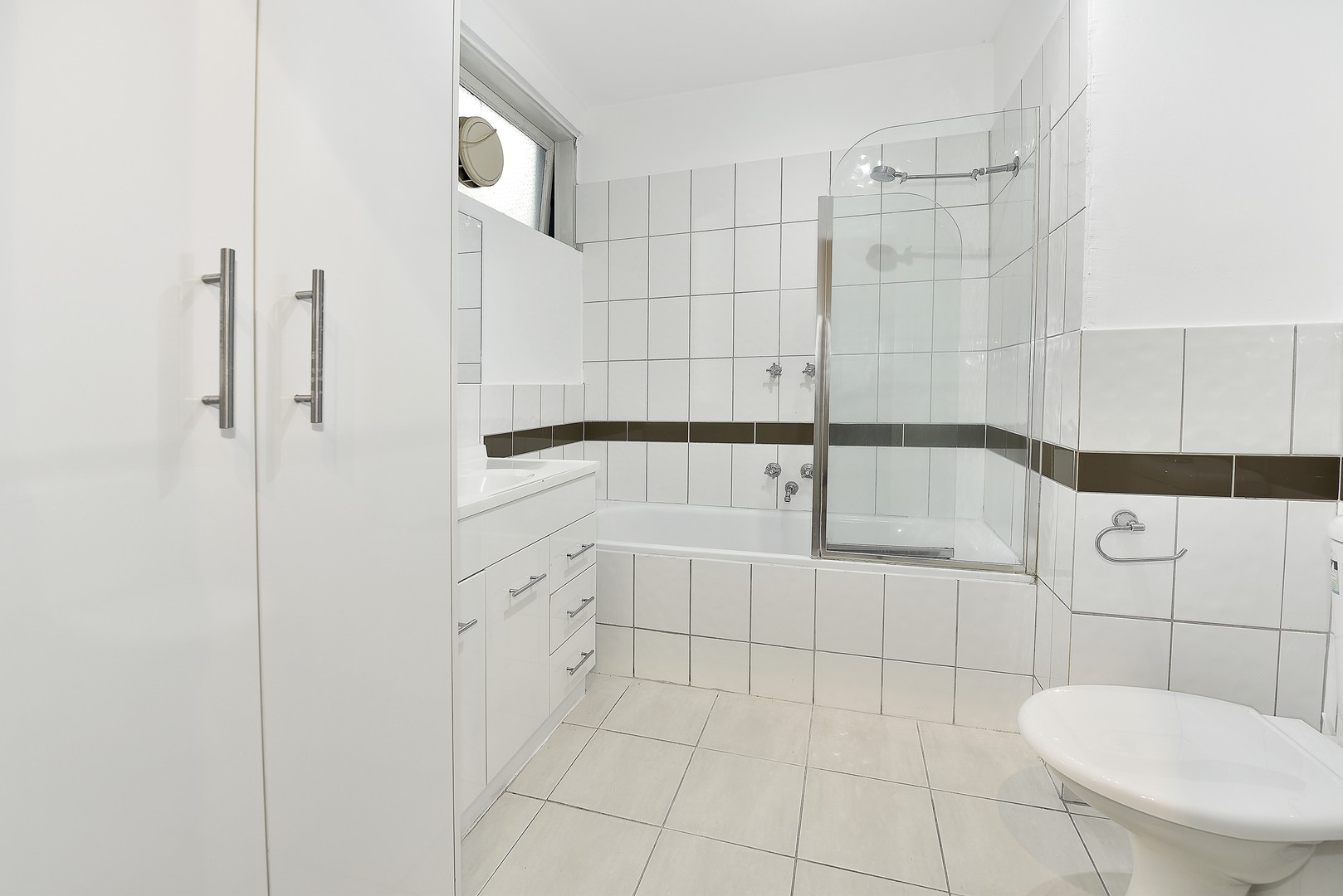 1/160 Napier Street, Essendon, VIC 3040, Essendon - Thumbnail 4
