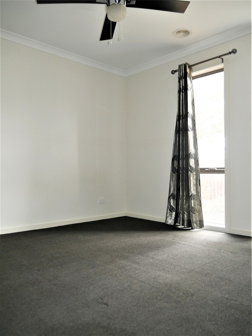 1/168 Exford Road, Melton South, VIC 3338, Melton South - Thumbnail 2
