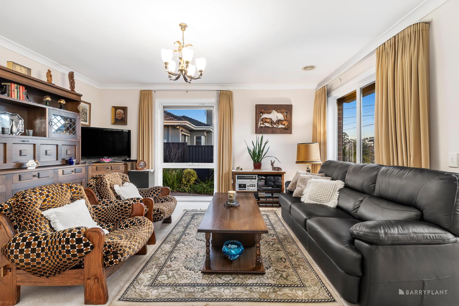 1/17 Devon Drive, Doncaster East, VIC 3109 - Thumbnail 2 - 23/06/2025