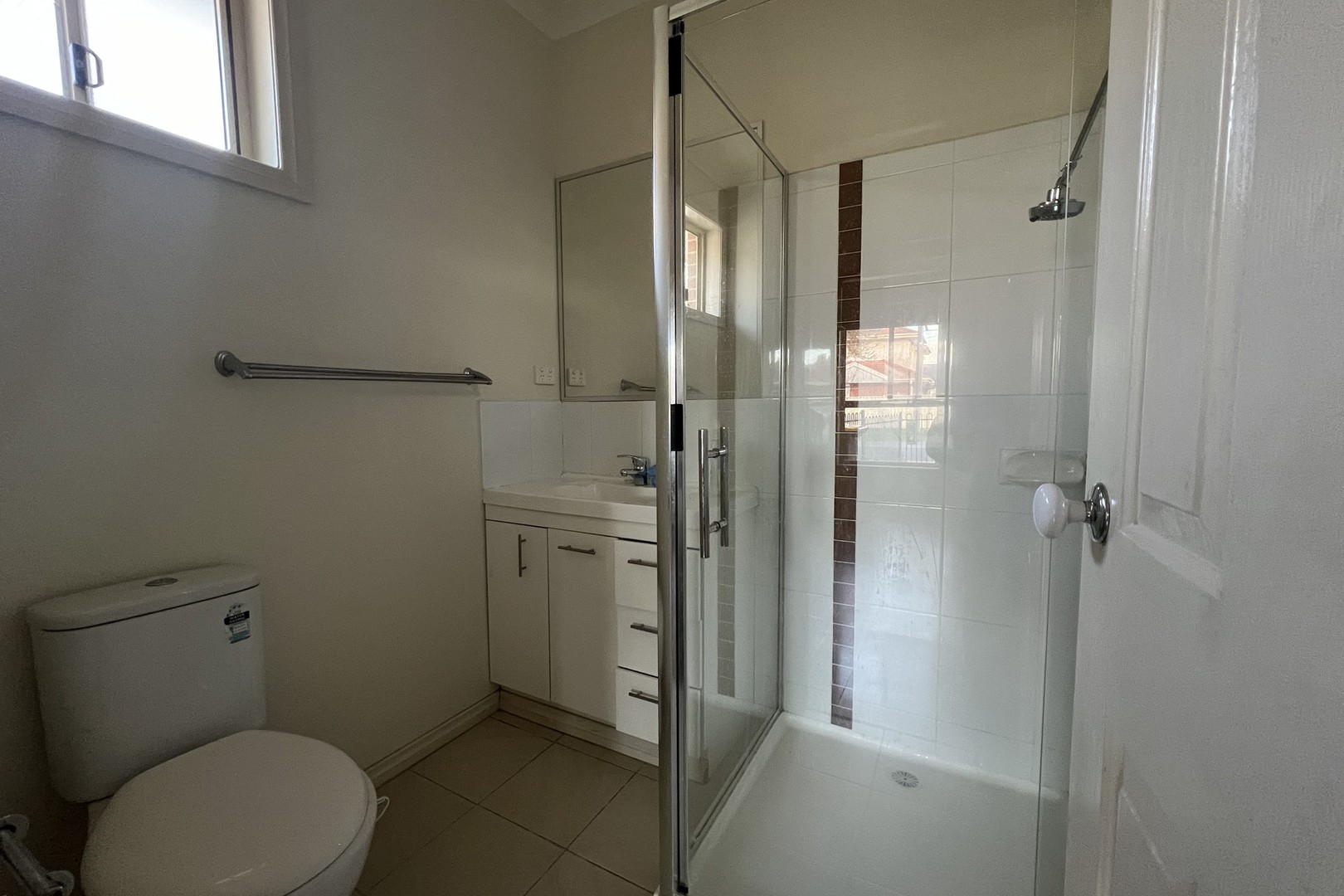 1/17 Emily Street, St Albans, VIC 3021, St Albans - Thumbnail 3
