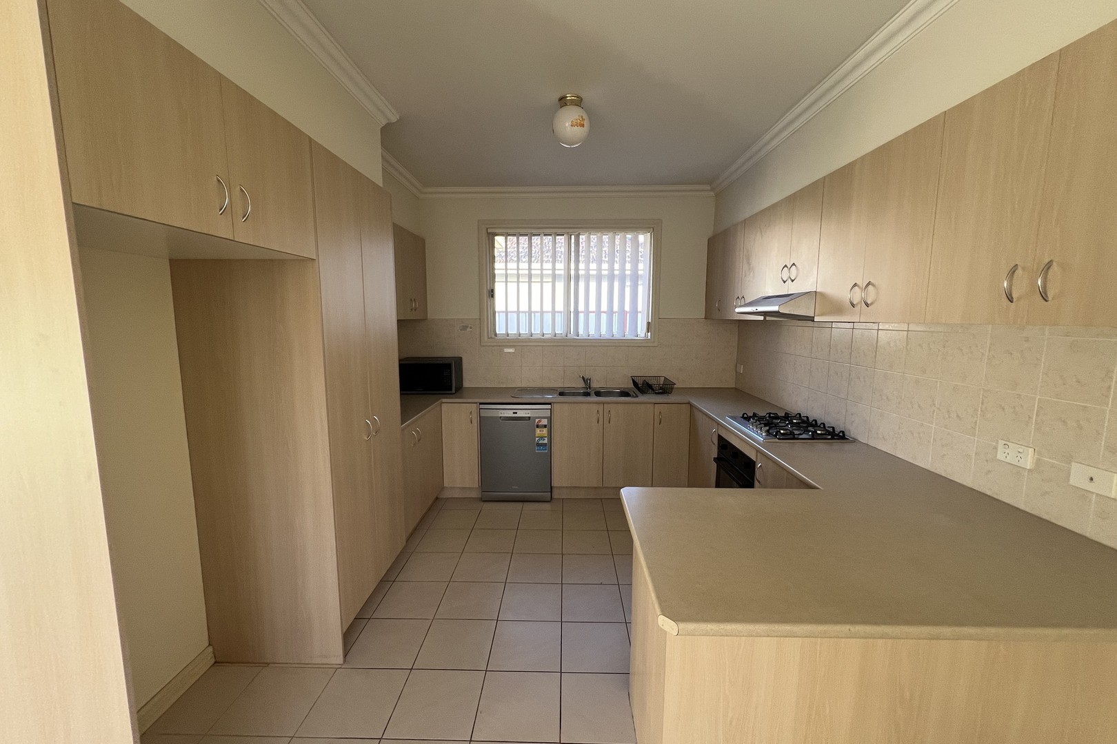 1/17 Emily Street, St Albans, VIC 3021, St Albans - Thumbnail 4