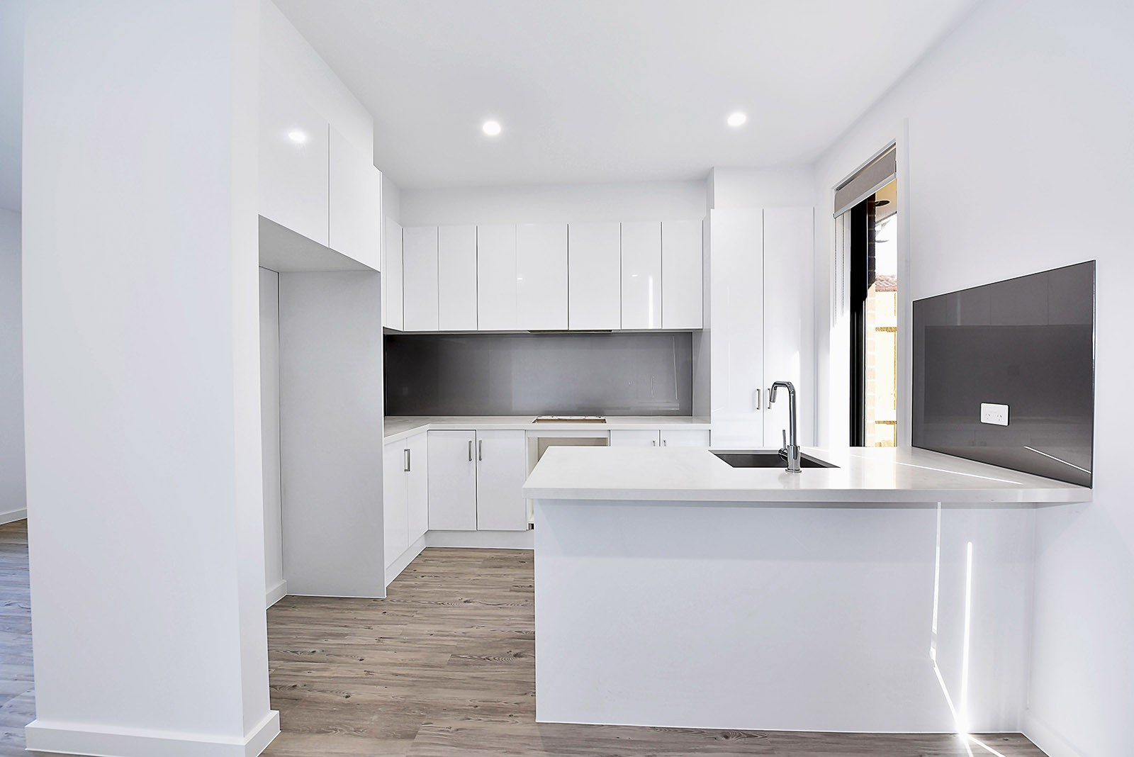 1/17 Nyah Street, Keilor East, VIC 3033 - Thumbnail 2 - 04/09/2026