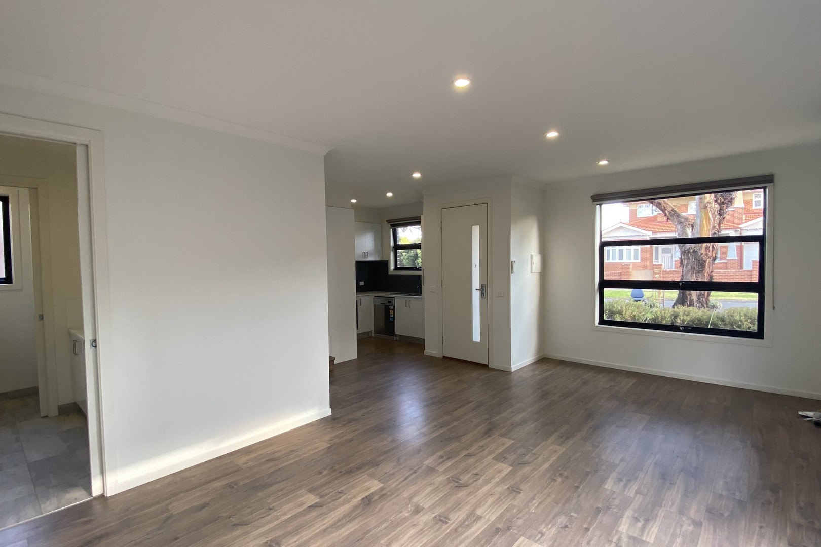 1/17 Pershing Street, Reservoir, VIC 3073, Reservoir - Thumbnail 2