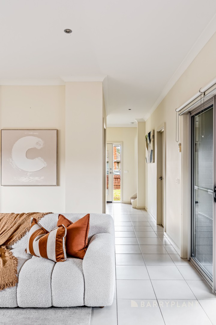 1/176 Daley Street, Glenroy, VIC 3046, Glenroy - Thumbnail 2