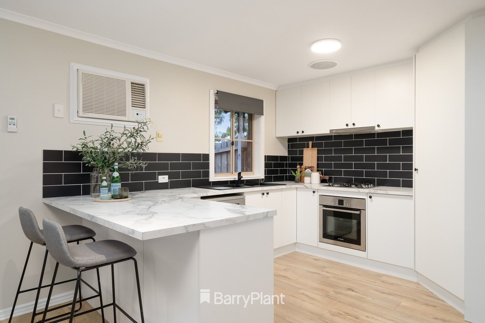 1/18 Ashley Court, Grovedale, VIC 3216, Grovedale - Thumbnail 2