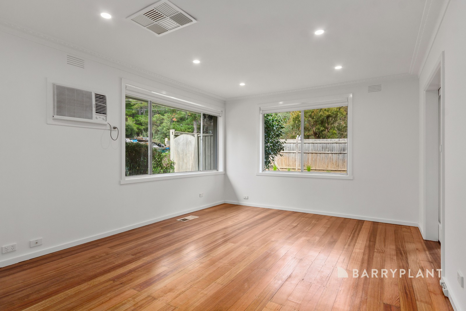 1/18 Bateman Street, Wantirna, VIC 3152 - Thumbnail 1 - 29/04/2025