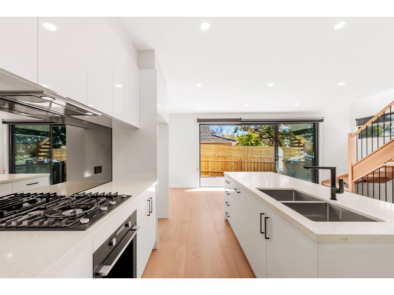 1/18 Champion Street, Doncaster East, VIC 3109, Doncaster East - Thumbnail 3