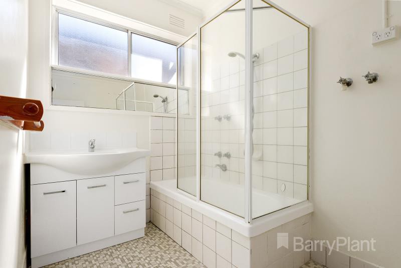 1/18 Follett Road, Cheltenham, VIC 3192, Cheltenham - Thumbnail 5