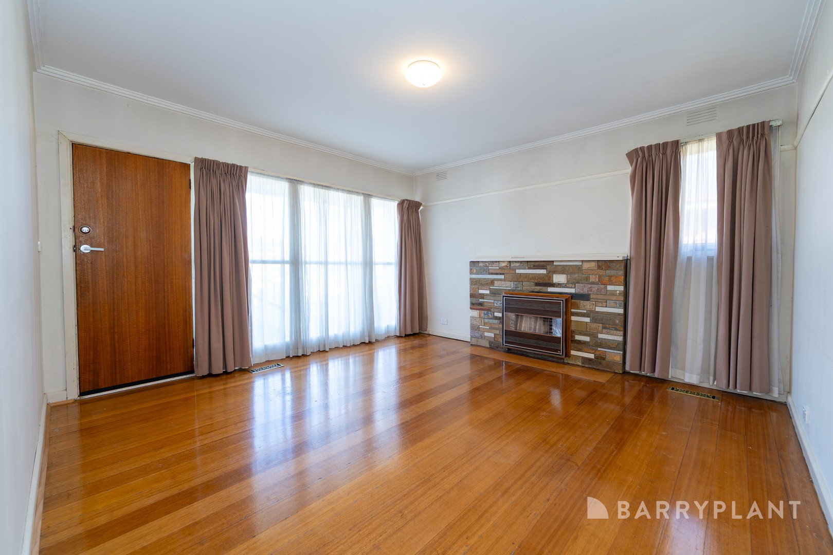 1/18 Kinnaird Street, Jacana, VIC 3047, Jacana - Thumbnail 2