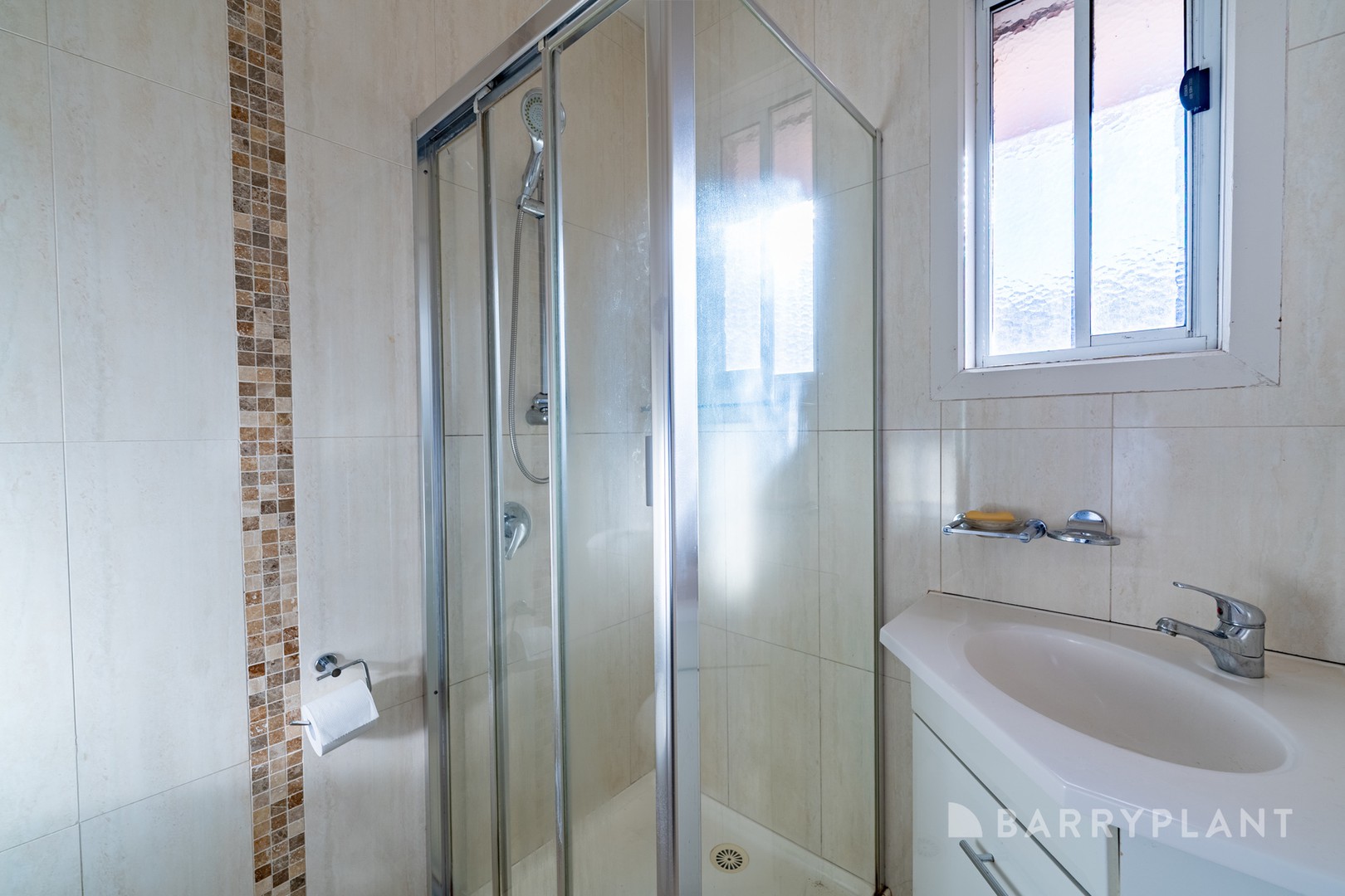 1/18 Kinnaird Street, Jacana, VIC 3047, Jacana - Thumbnail 5