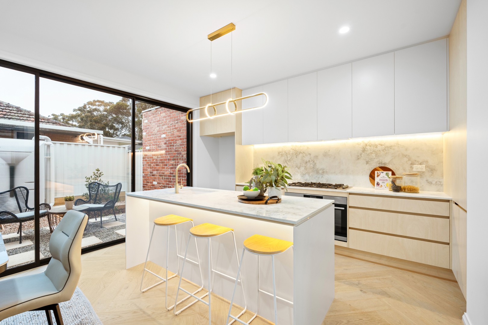 1/18 Rodings Street, Hadfield, VIC 3046, Hadfield - Thumbnail 3