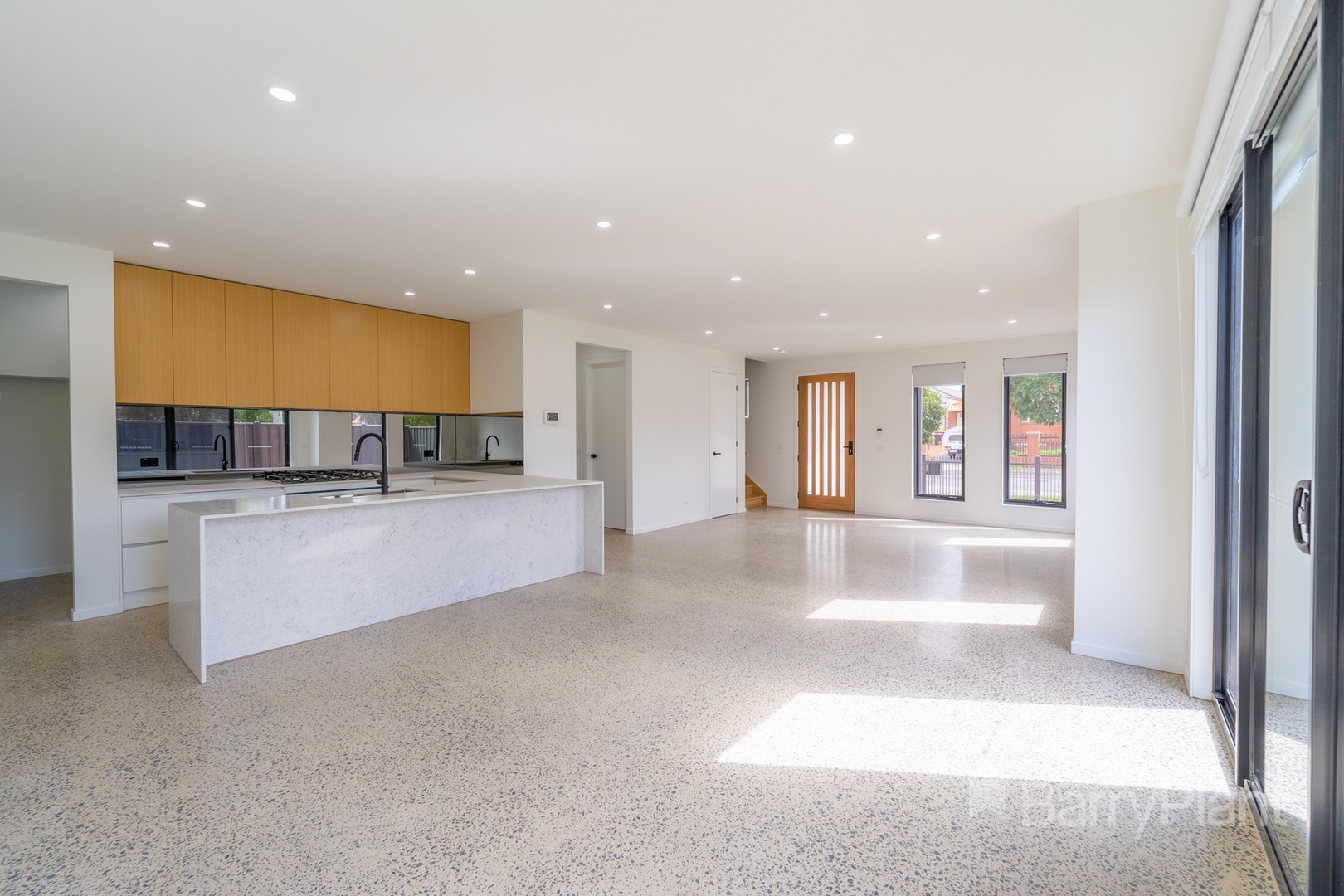 1/18 Sussex Street, Pascoe Vale South, VIC 3044 - Thumbnail 1 - 21/09/2023