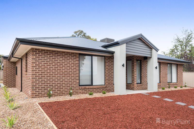 1/18a Heinz Street, White Hills, VIC 3550 - Thumbnail 1 - 03/07/2023