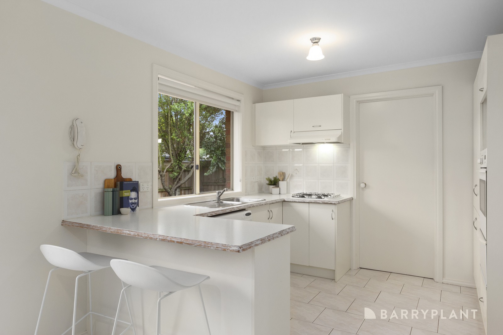 1/19 Pine Road, Bayswater, VIC 3153, Bayswater - Thumbnail 4