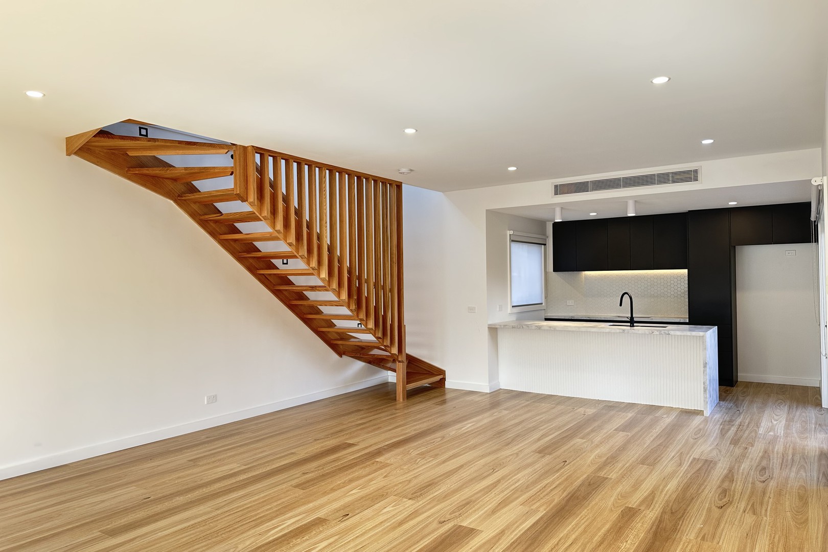 1/19 Richards Street, Lalor, VIC 3075 - Thumbnail 2 - 23/08/2023