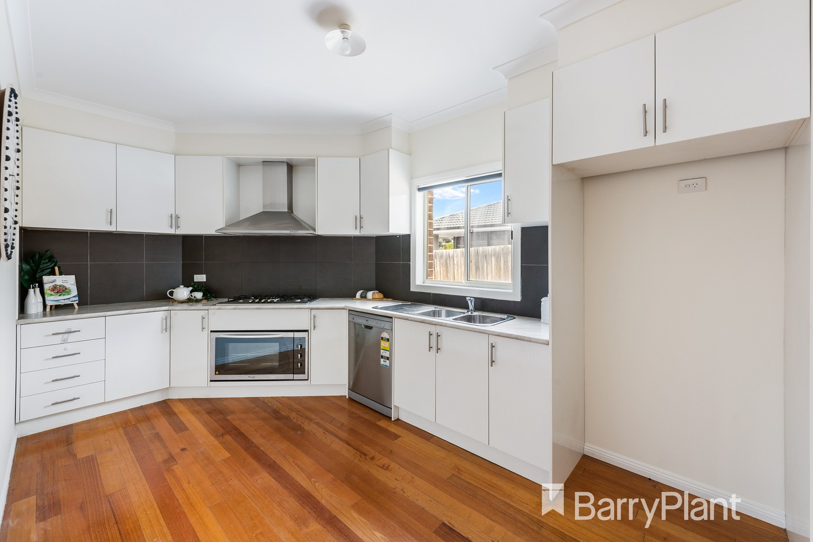 1/190 Coburns Road, Melton West, VIC 3337, Melton West - Thumbnail 3