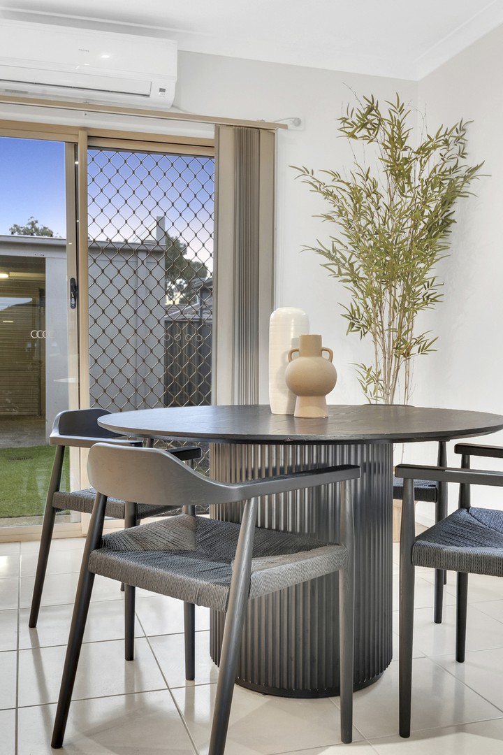 1/194 Newbury Boulevard, Craigieburn, VIC 3064 - Thumbnail 2 - 18/09/2023