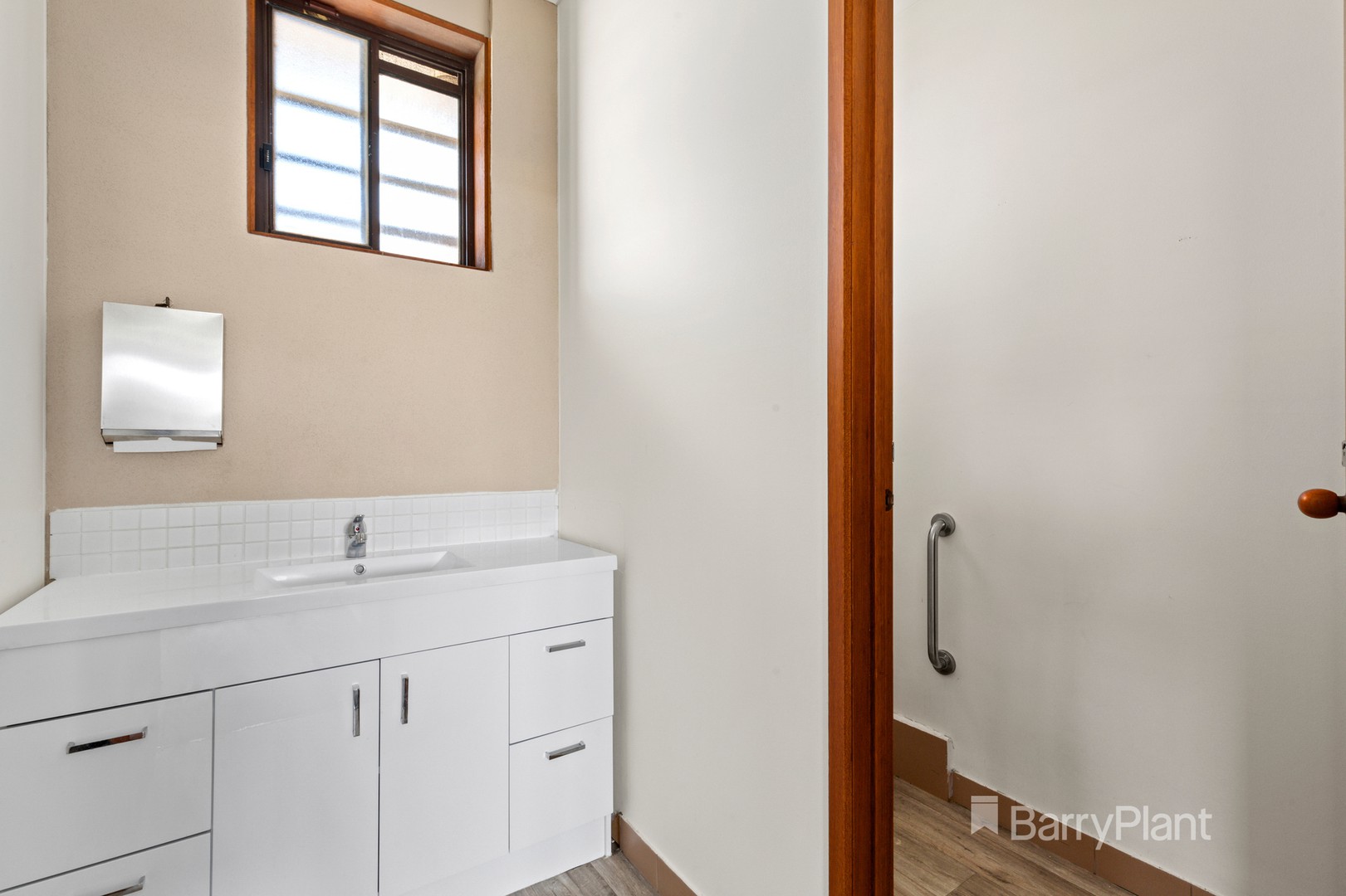 1 & 2/285 Nepean HighwayEdithvale, VIC 3196, Edithvale - Thumbnail 8