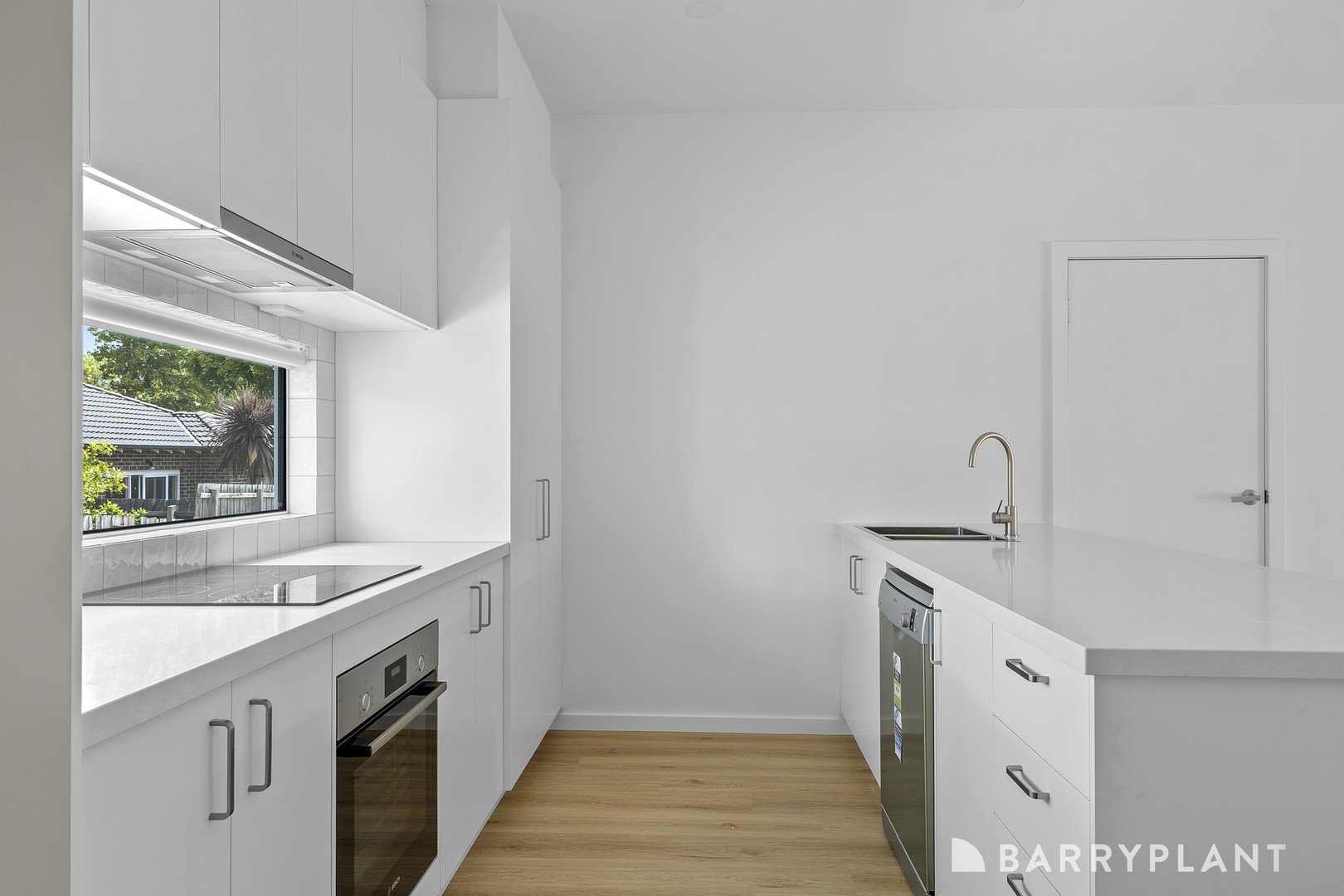 1 2 & 3/15 St Leonards Road, Healesville, VIC 3777 - Thumbnail 1 - 02/12/2025