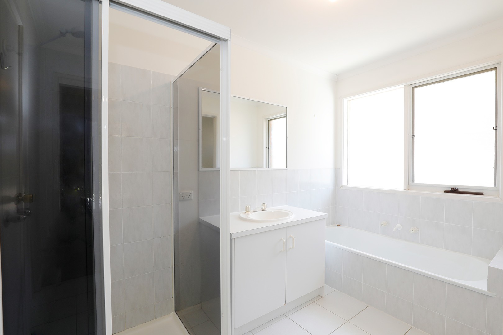 1/2-3 Camley Court, Berwick, VIC 3806, Berwick - Thumbnail 7