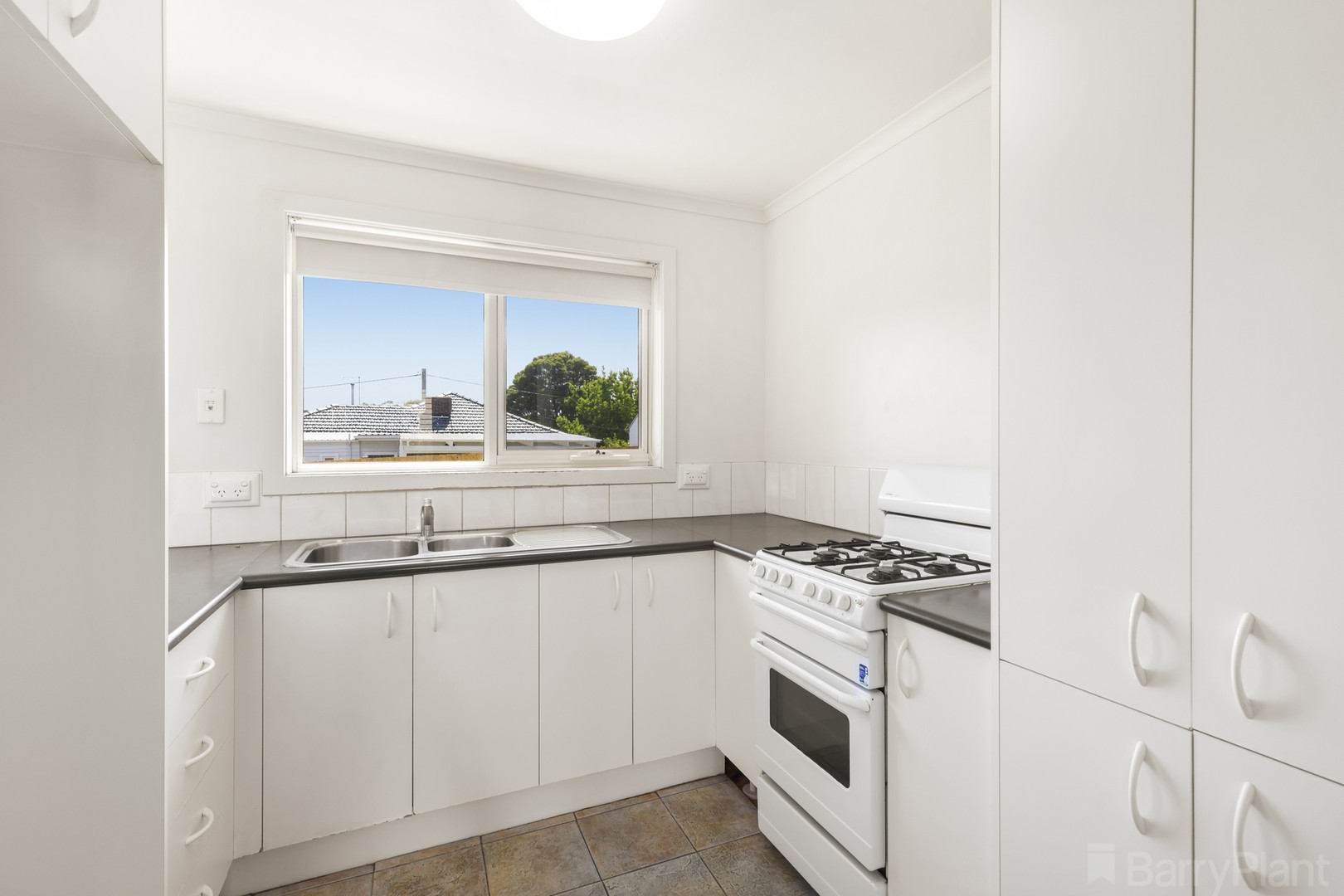 1 & 2/65 Bedford Road, Ringwood East, VIC 3135, Ringwood East - Thumbnail 3
