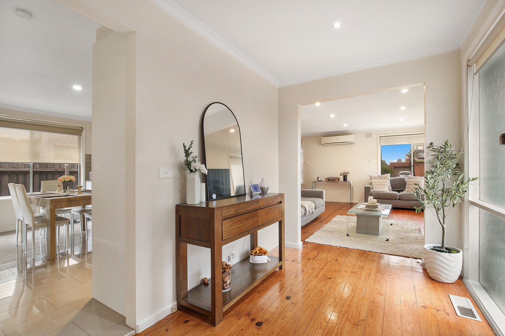 1/2 Burton Street, Lalor, VIC 3075, Lalor - Thumbnail 5