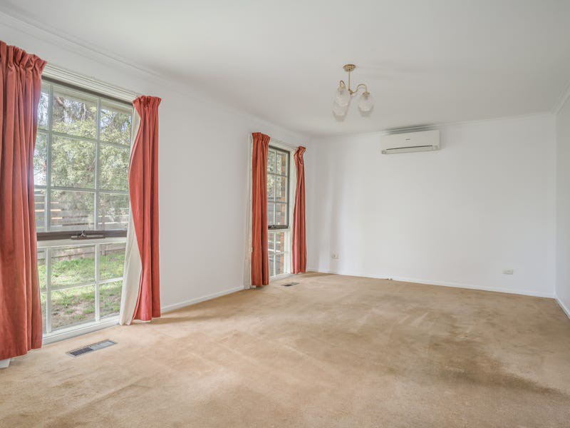 1/2 Clan Brae Avenue, Burwood, VIC 3125, Burwood - Thumbnail 2