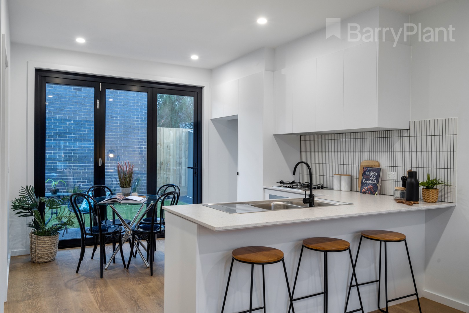 1/2 Croft Crescent, Reservoir, VIC 3073, Reservoir - Thumbnail 4