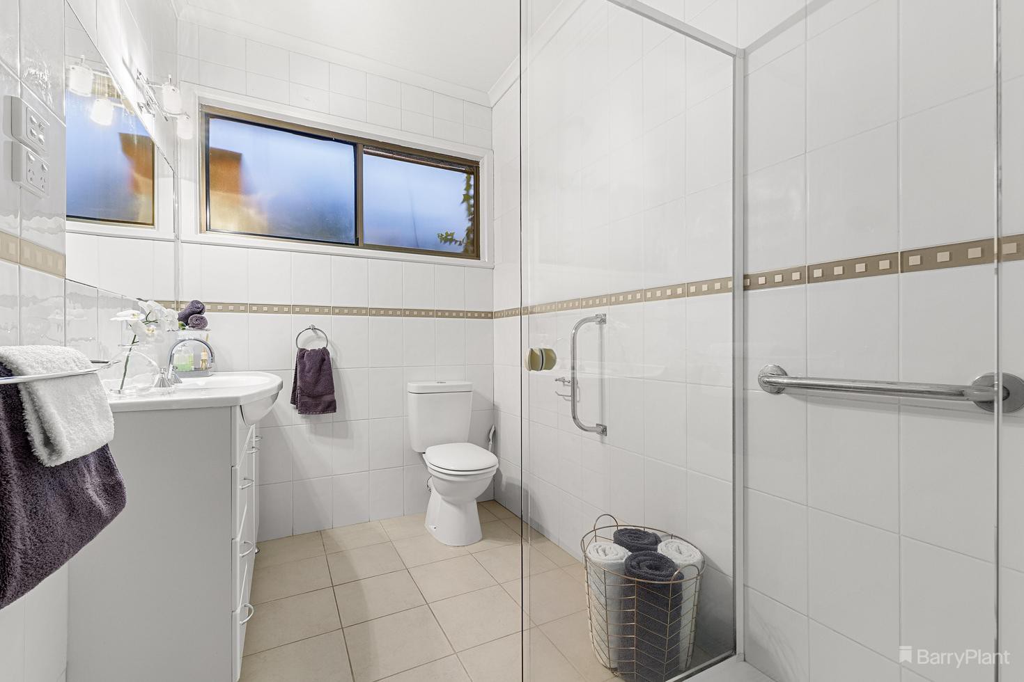 1/2 Eildon Road, Ashwood, VIC 3147, Ashwood - Thumbnail 8