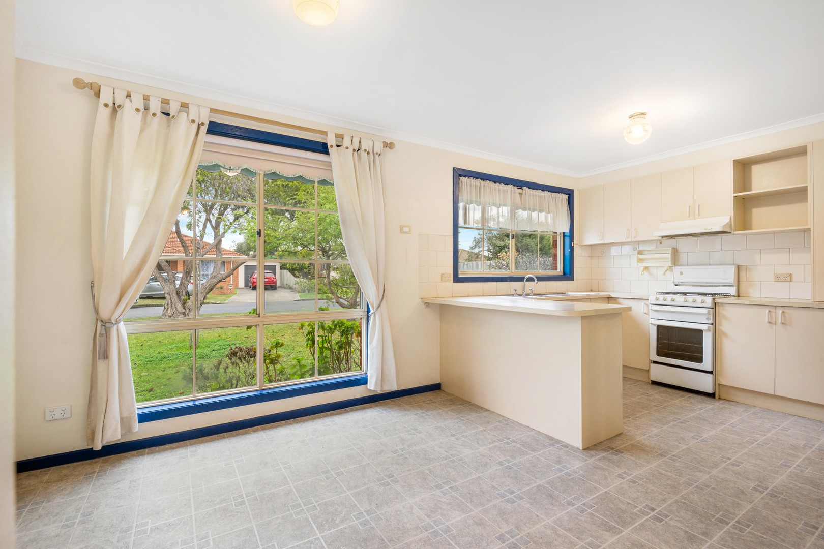 1/2 Enbrook Court, Grovedale, VIC 3216, Grovedale - Thumbnail 5