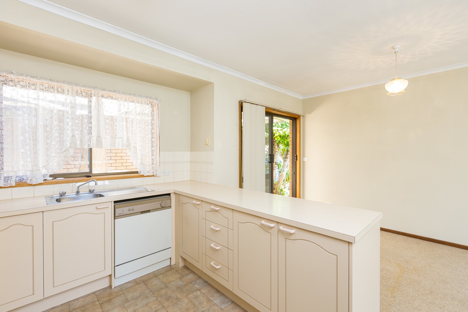 1/2 Greenvale Parade, Mildura, VIC 3500, Mildura - Thumbnail 5