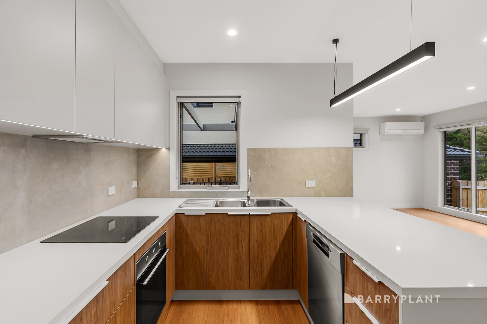 1/2 Hartwell Court, Mooroolbark, VIC 3138, Mooroolbark - Thumbnail 2