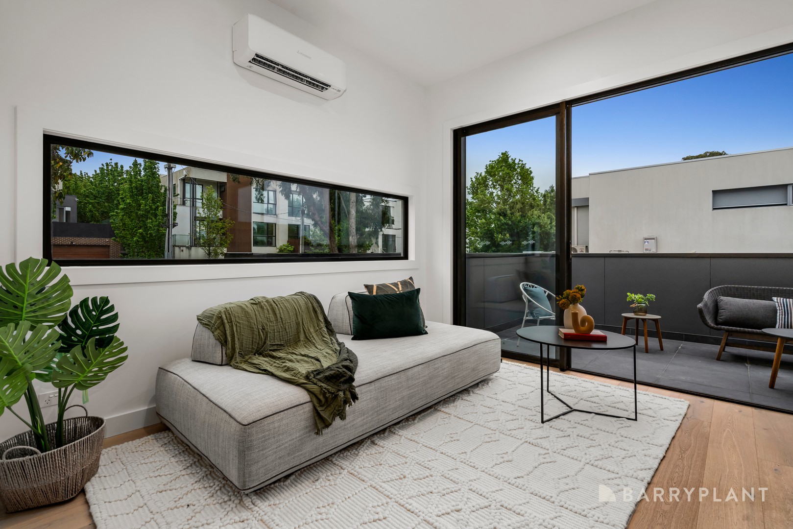 1/2 Hill Court, Doncaster, VIC 3108 - Thumbnail 1 - 13/11/2025