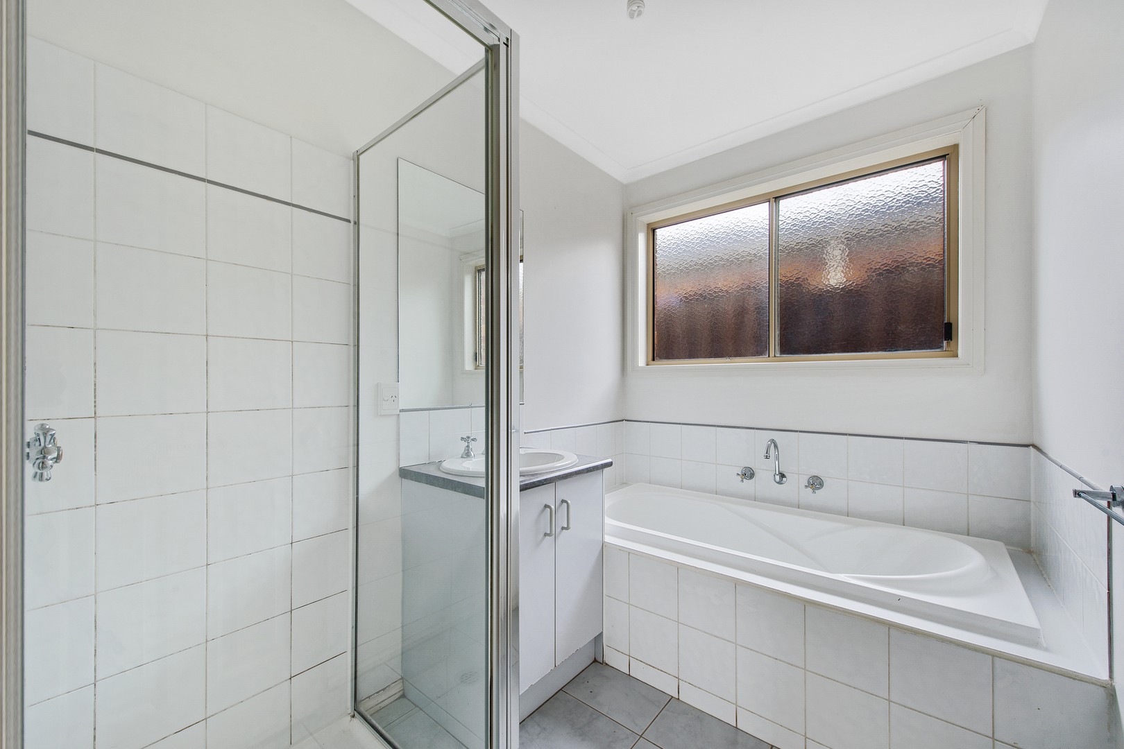1/2 Lorraine CourtHillside, VIC 3037, Hillside - Thumbnail 7