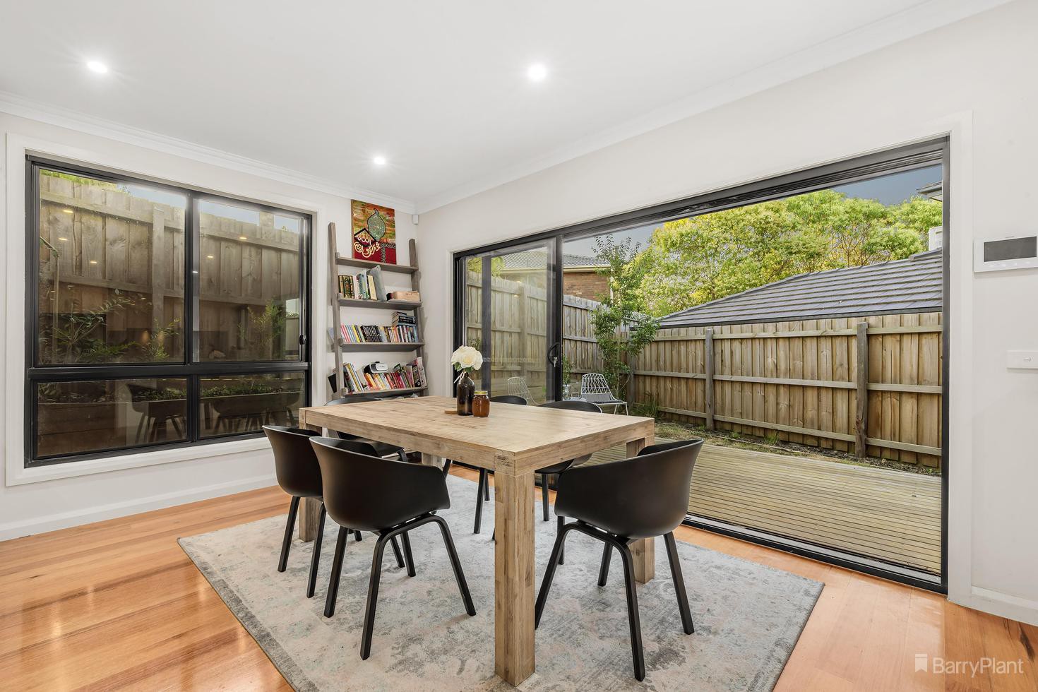 1/2 Lynda Court, Doncaster East, VIC 3109, Doncaster East - Thumbnail 2