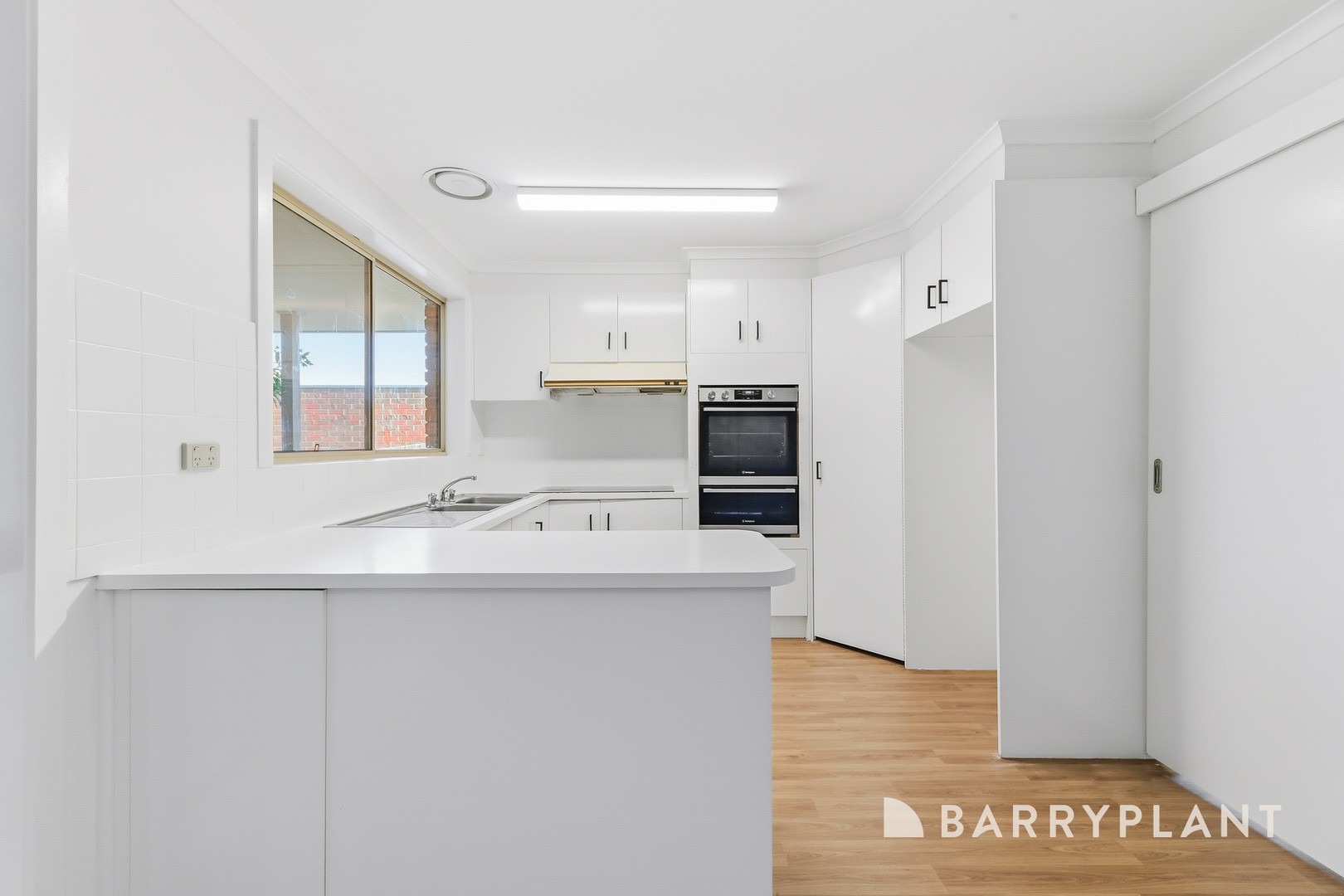 1/2 Manna Gum Court, Narre Warren, VIC 3805, Narre Warren - Thumbnail 3