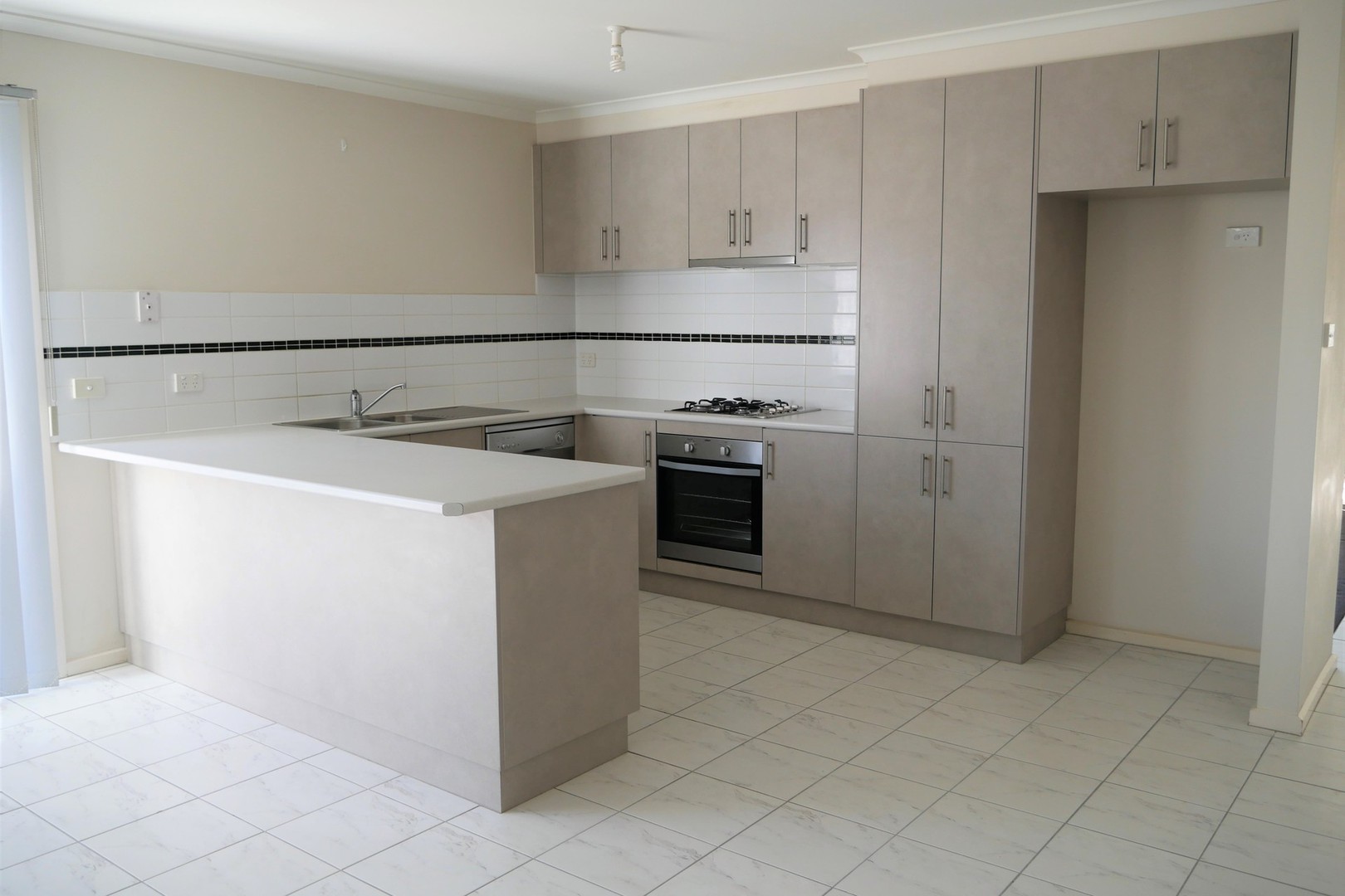 1/2 Maree Court, Kurunjang, VIC 3337, Kurunjang - Thumbnail 8