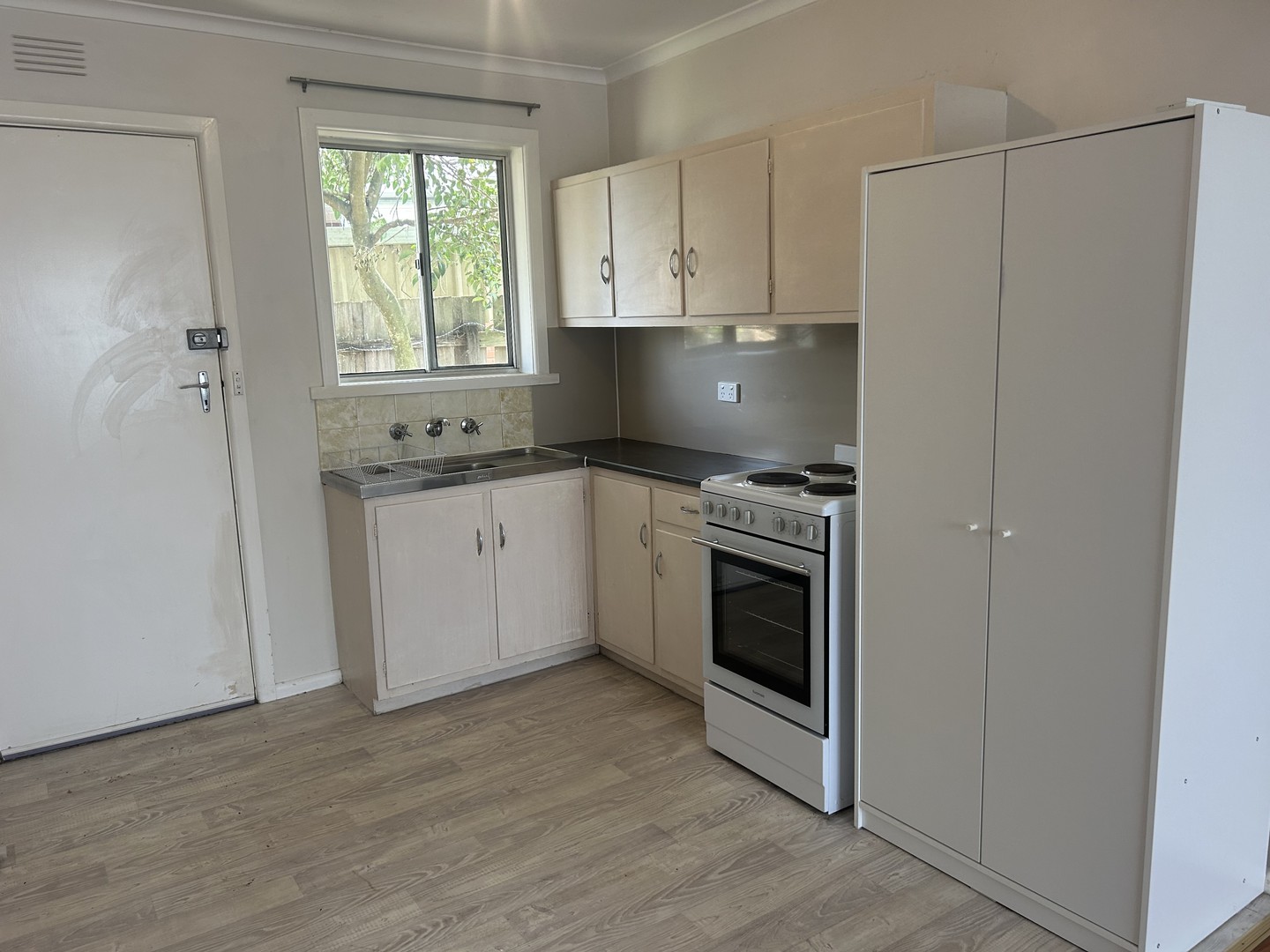 1/2 Ophelia Street, Ferntree Gully, VIC 3156 - Thumbnail 2 - 24/10/2025