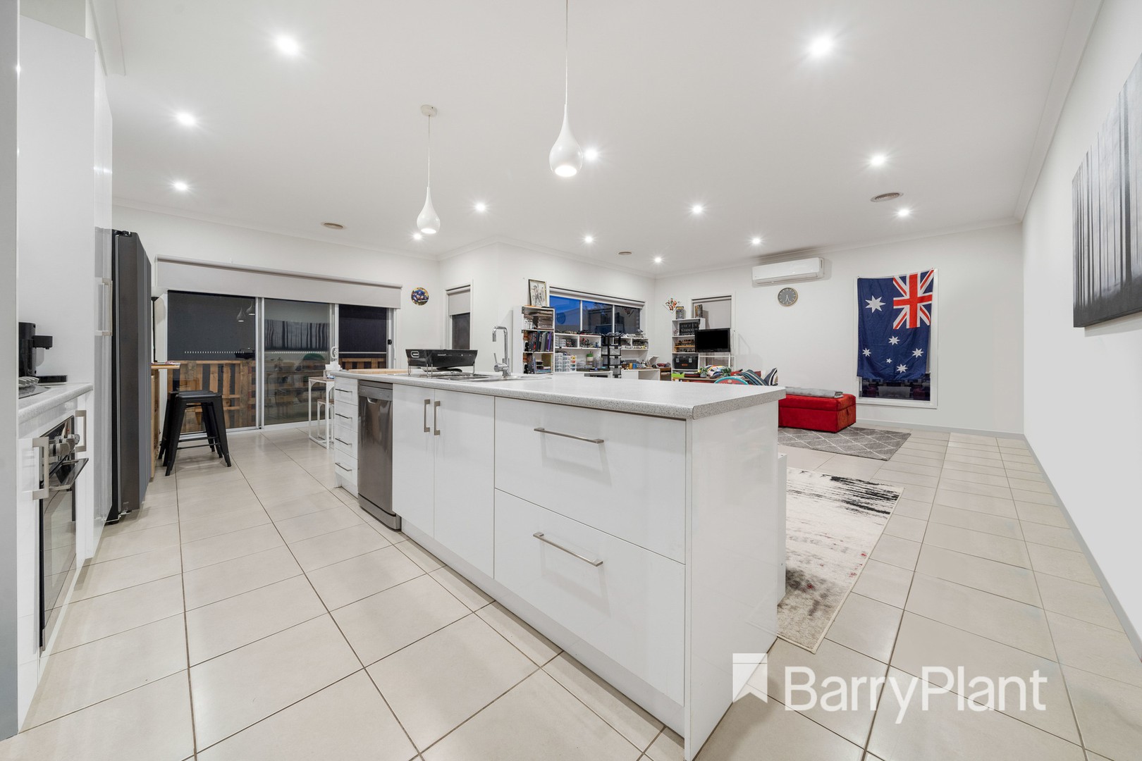 1/2 Retreat Place, Werribee, VIC 3030, Werribee - Thumbnail 3