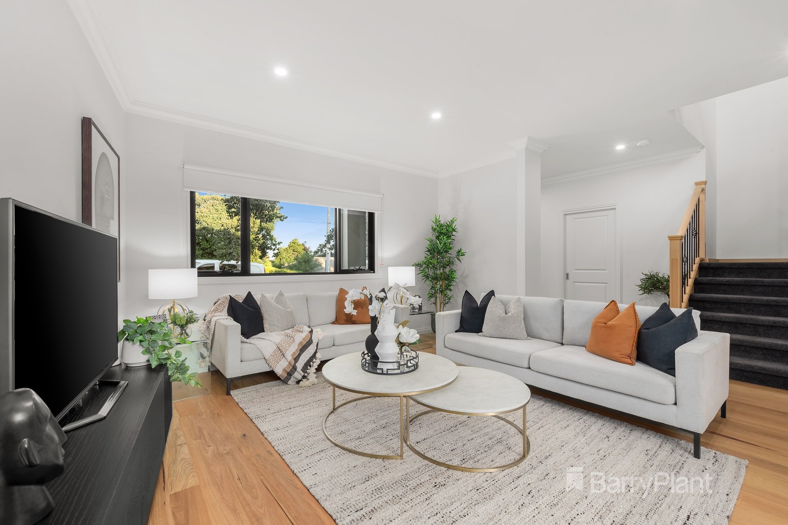 1/2 Saxby Court, Wantirna South, VIC 3152, Wantirna South - Thumbnail 2