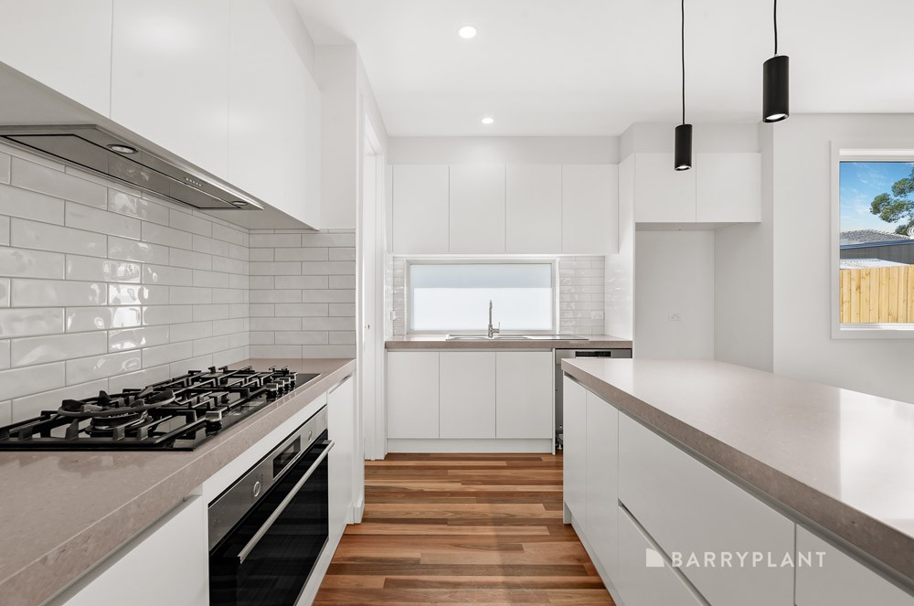 1/2 Stafford Court, Doncaster East, VIC 3109, Doncaster East - Thumbnail 3